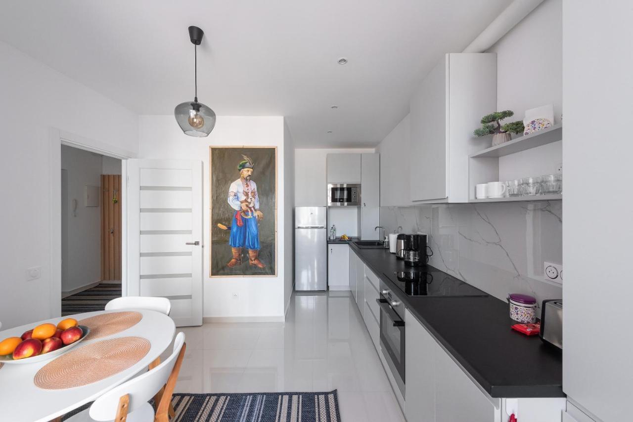 Luxury Apartment Slava Ukraini Ivano-Frankivszk Kültér fotó